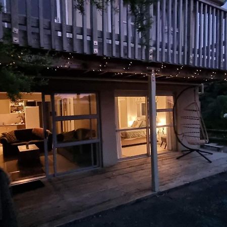 Harbourview Hotel Raglan Exterior photo